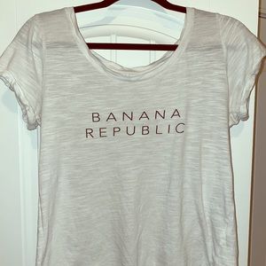 Cute, simple Banana Republic Shirts